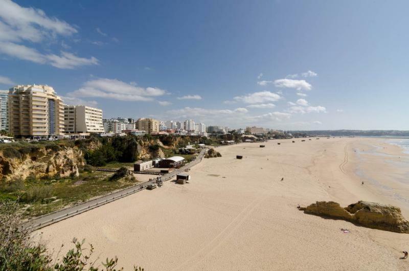 Rocha Tower By Beach Rentals Extérieur photo