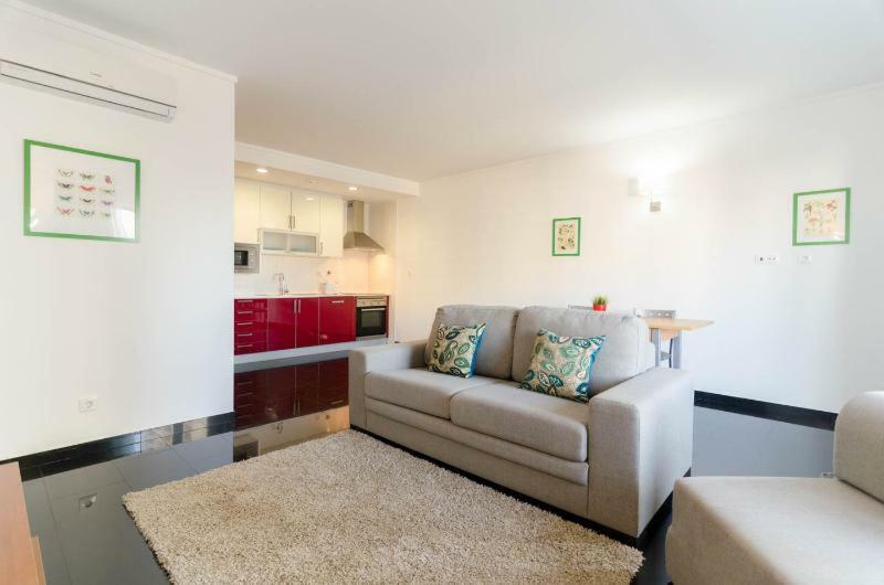 Rocha Tower By Beach Rentals Extérieur photo